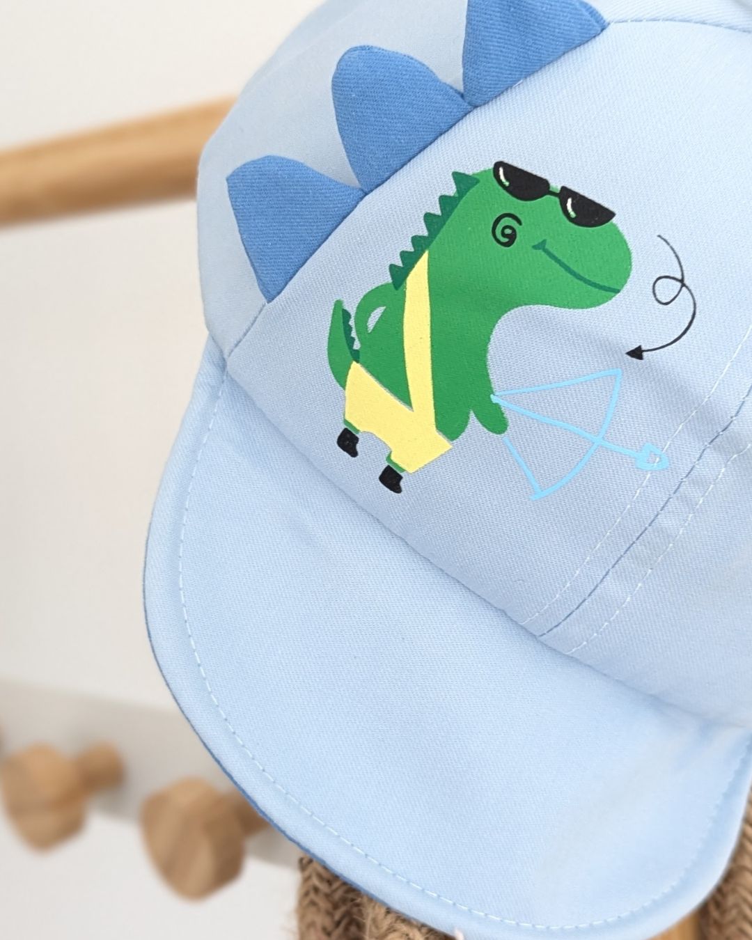 Gorra Bebé Dino Celeste