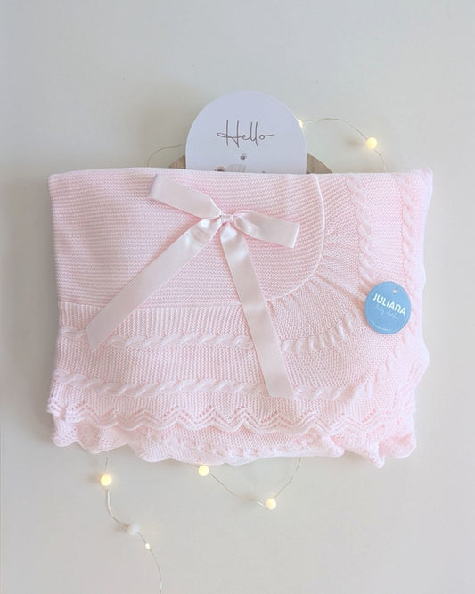 Chal Bebe Volante Trenzas Rosa - Juliana