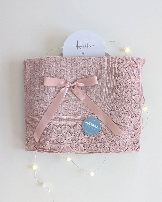 Chal Bebe Cuadritos Recogidas Rosa Empolvado - Juliana