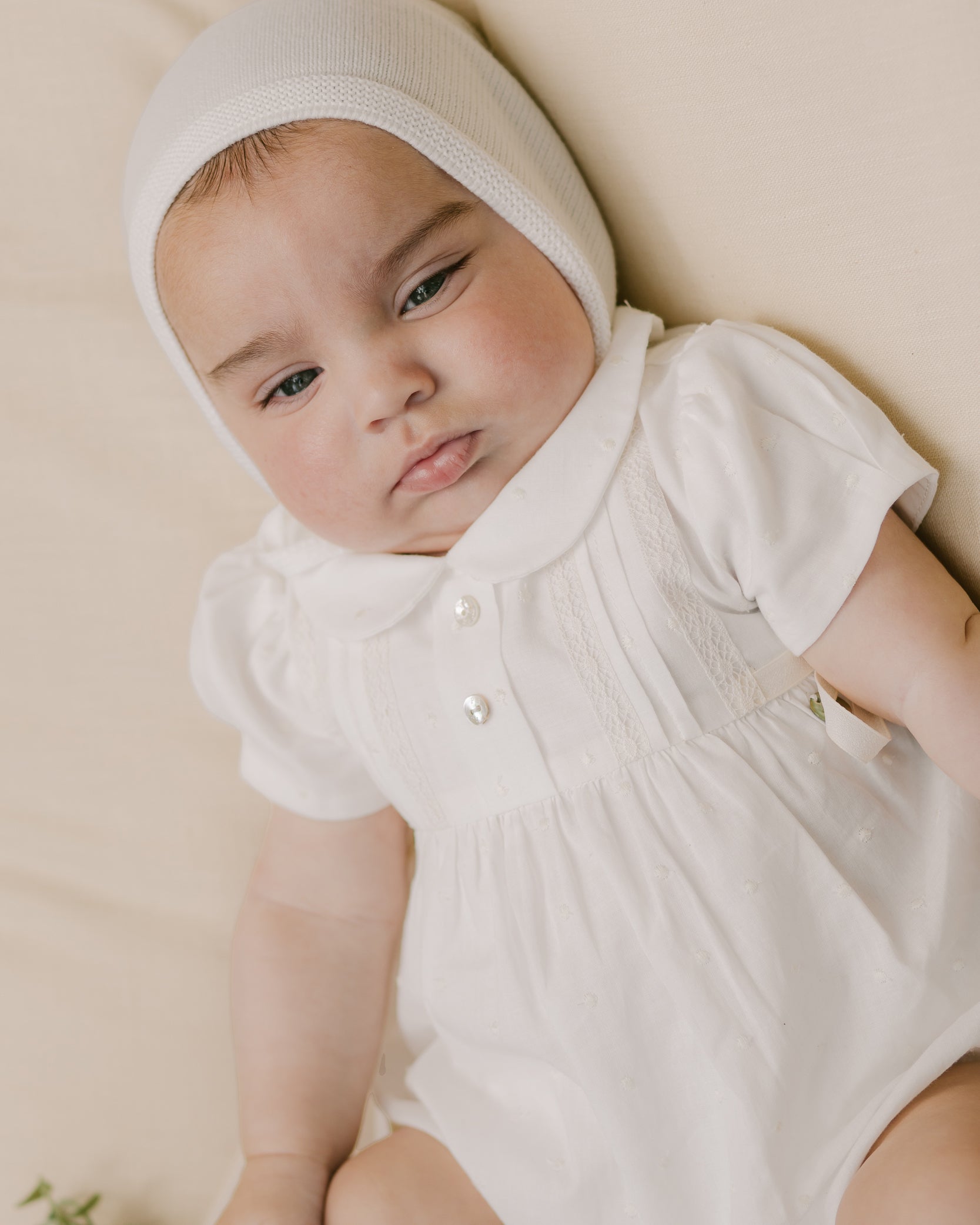 Pelele con Capota Bautizo Bordado Paz V25 Paz Rodriguez – Tienda