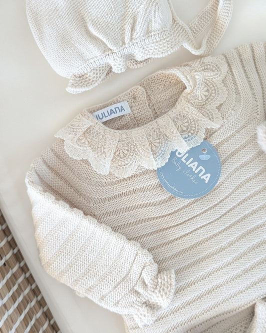 Conjunto Braga Punto Con Botitas Crema - Colección Sonata de Juliana