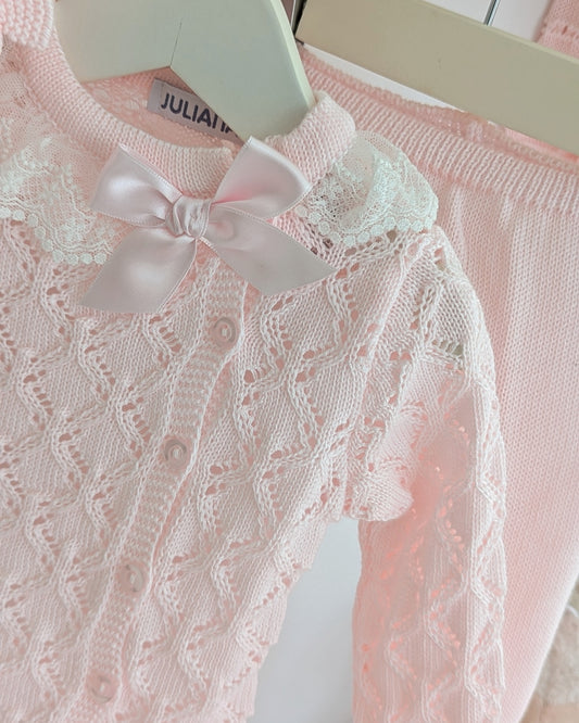 Conjunto Polaina Calado Lazo Rosa - Colección Tramontana de Juliana