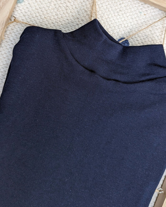 Camiseta semicisne pelito Azul Marino