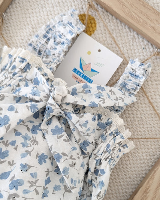 Pelele Engomado Florecitas Cielo - Juliana