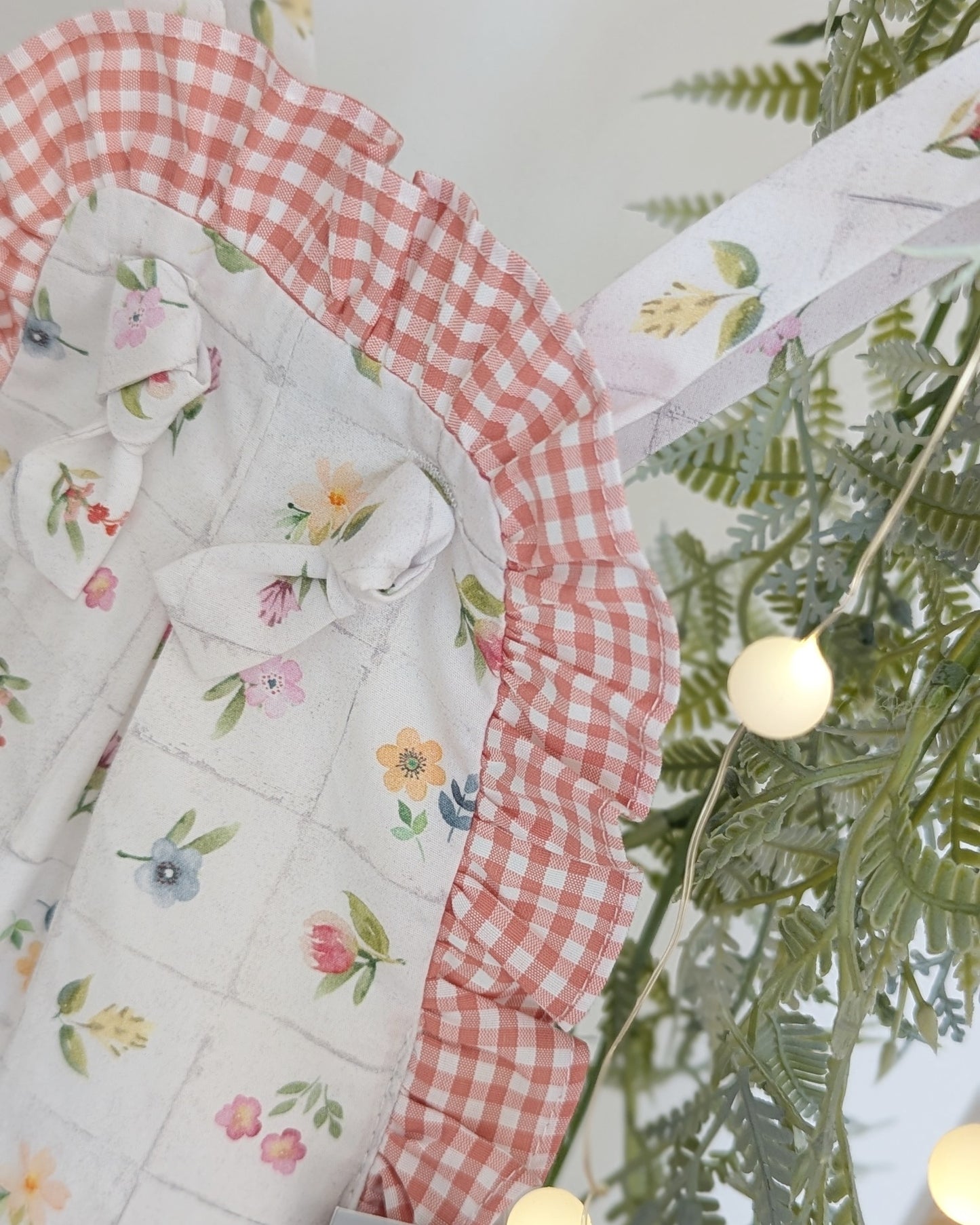 Ranita Niña Familia Flor de Lis- Yoedu