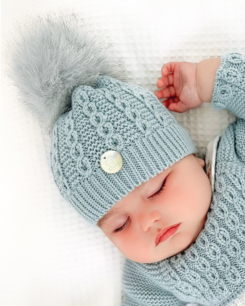 Gorro Ochos Pelo Natural Sintetico Verde Mar - Pangasa Baby