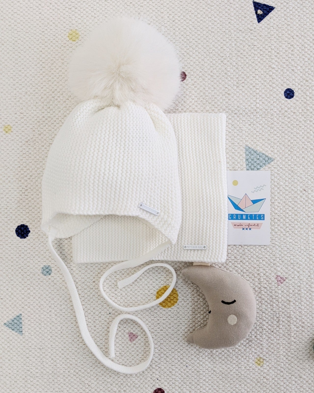 Gorro Pompón Pelo Natural Sintético Marfil - Pangasa Baby