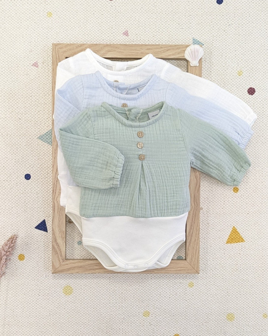 Body tapeta botones celeste - Babidu