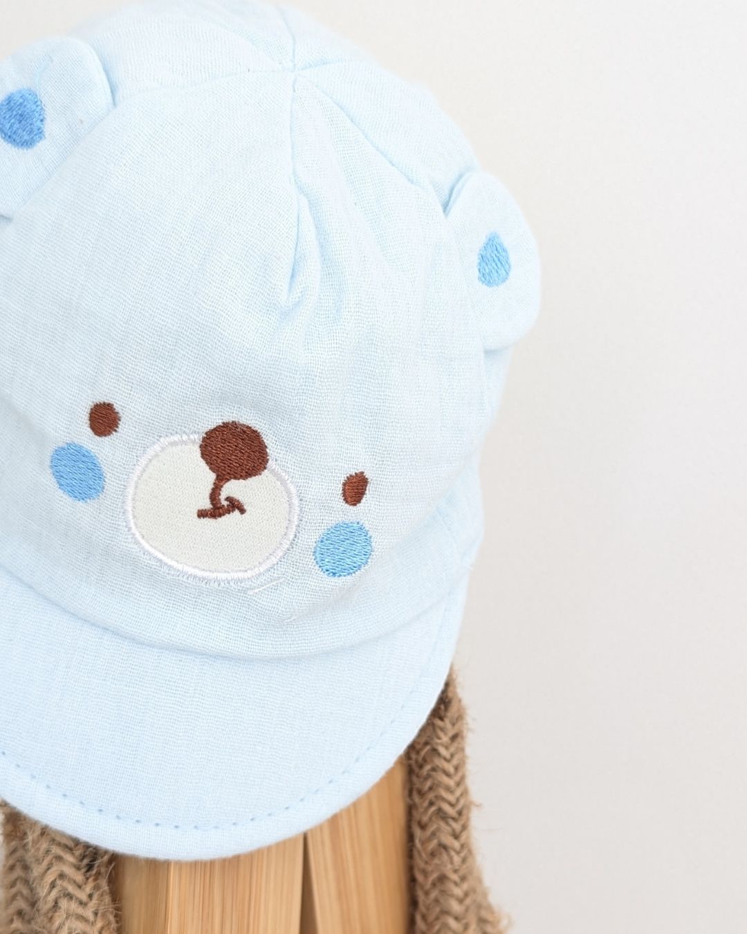 Gorra Bebé Oso Pastel Celeste Bebé