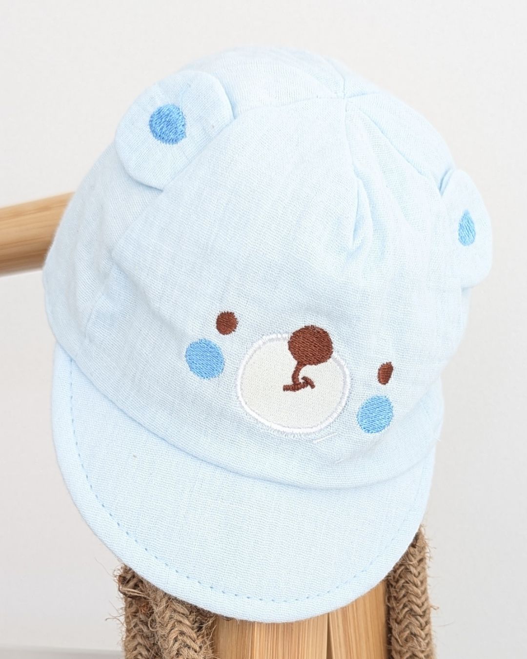 Gorra Bebé Oso Pastel Celeste Bebé