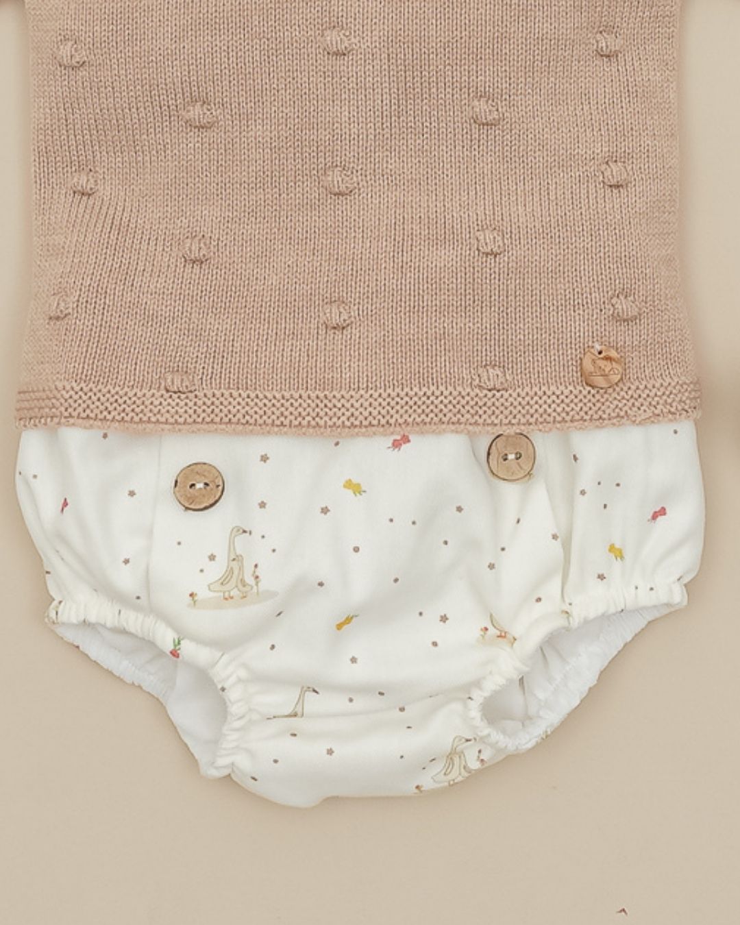 Conjunto Ranita Pato y Flores Arena 🦆 Petit Duck - Pangasa Baby