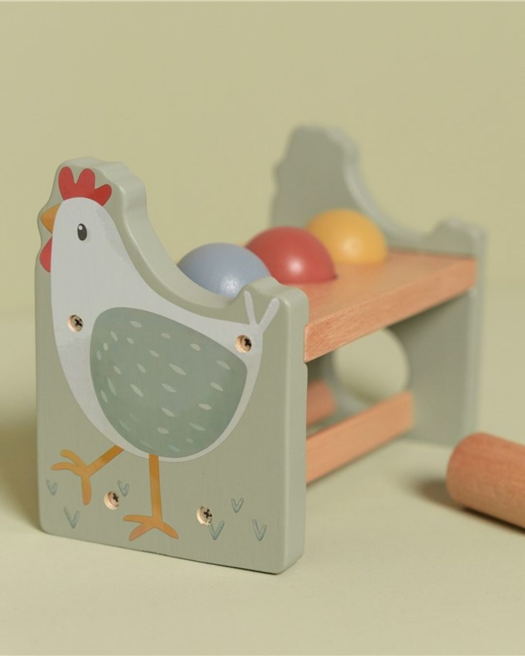 Banco De Golpeo Con Bola Pequeña Granja - Little Dutch