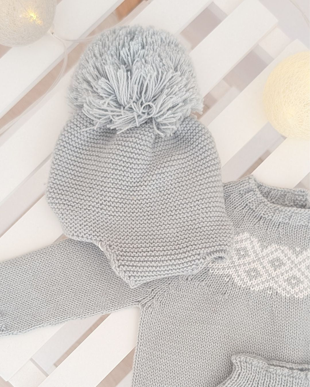 Conjunto Punto Con Gorro Verde Seda- Micolino