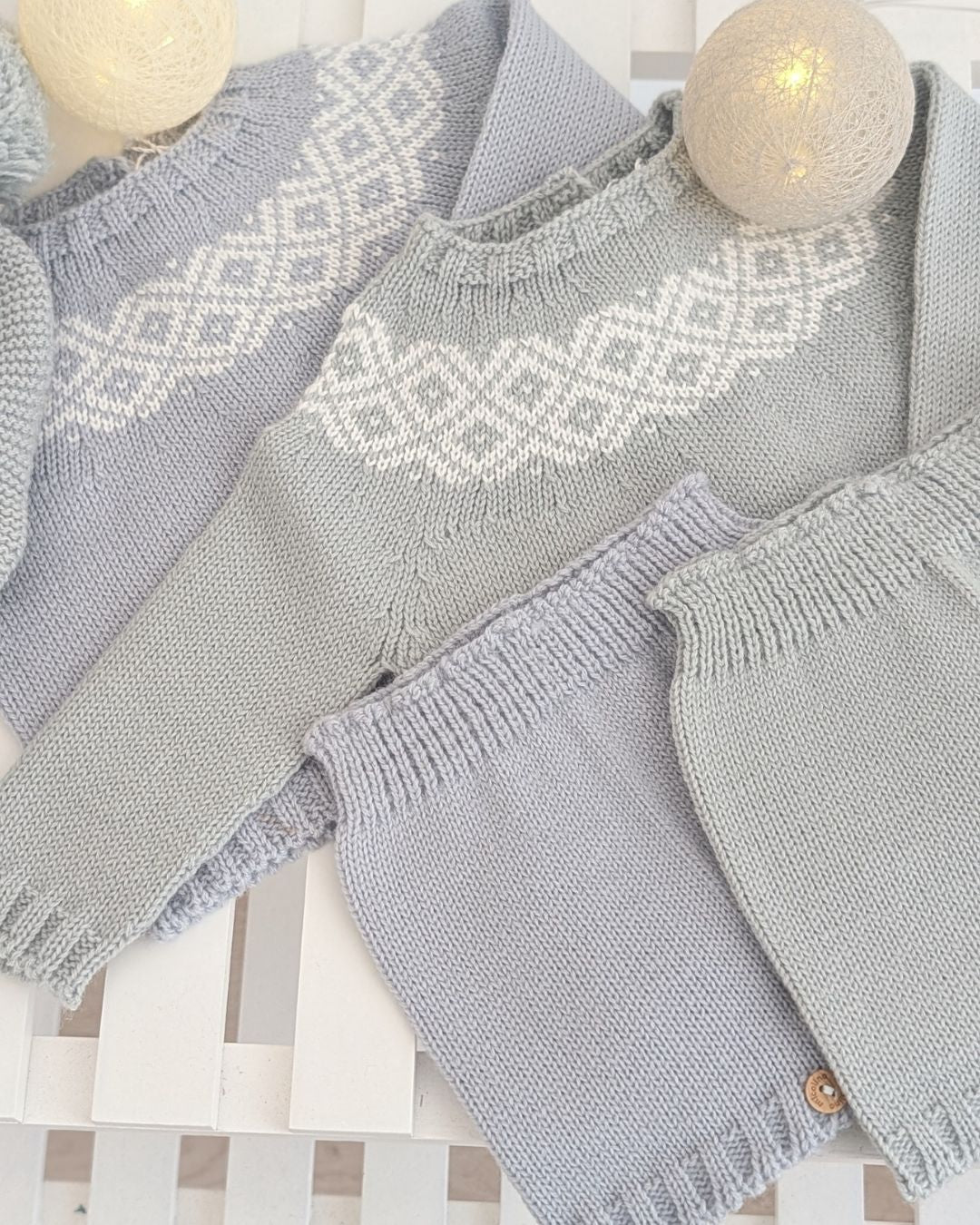 Conjunto Punto Con Gorro Verde Seda- Micolino