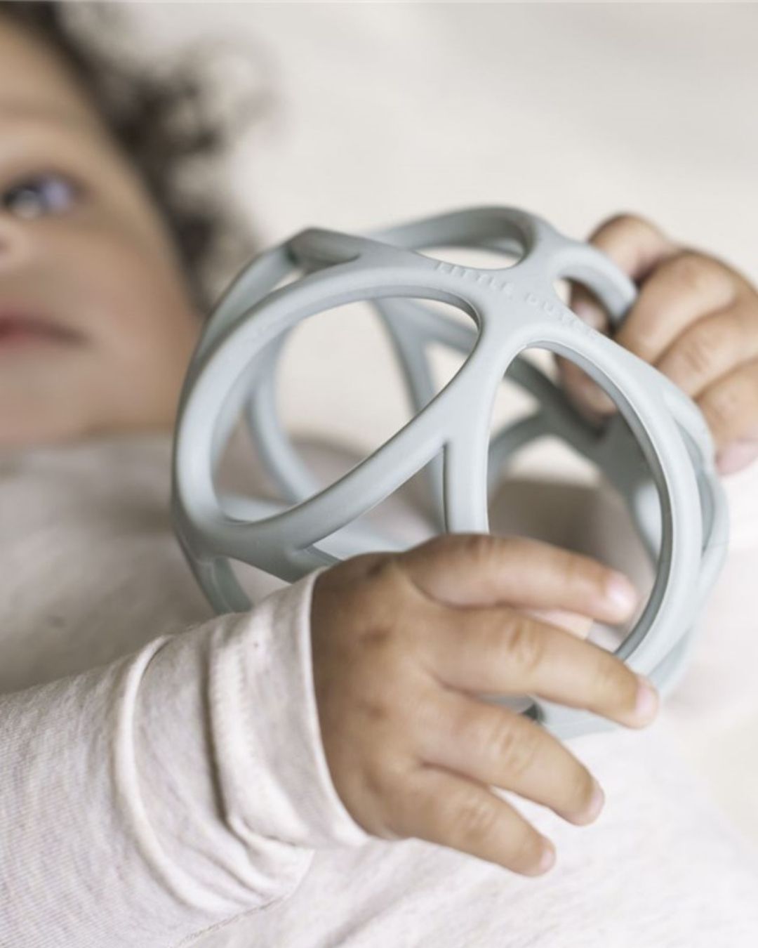 Pelota Sensorial Azul - Little Dutch