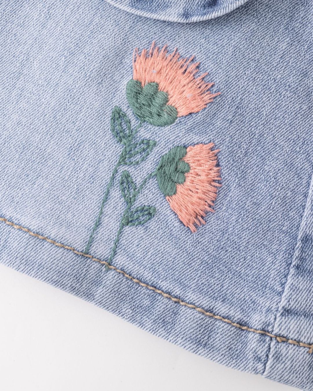 Falda Denim Flores Bordadas