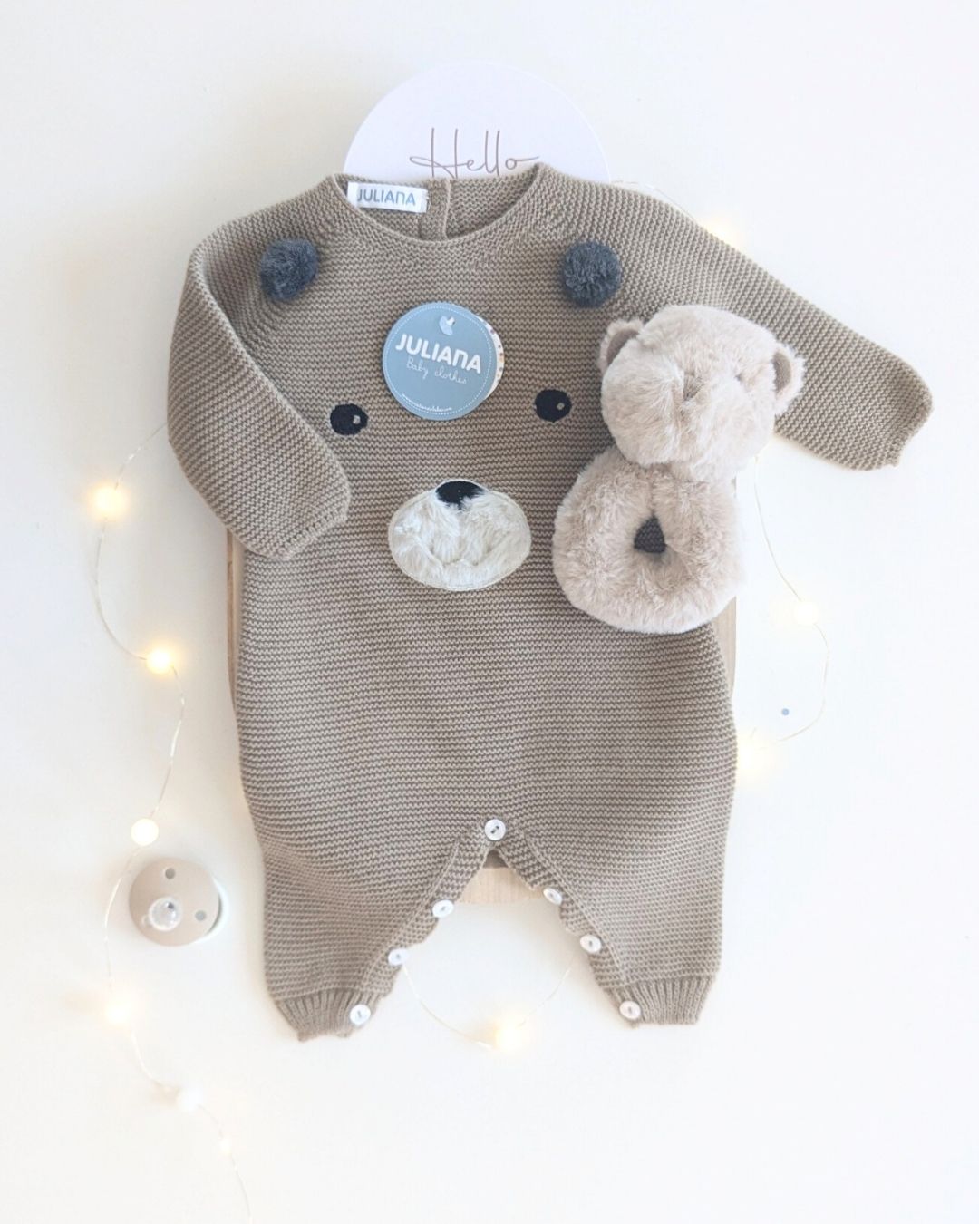 Pelele Bebé Largo Cara Osito Tostado 25630 - Colección Cuento de Juliana