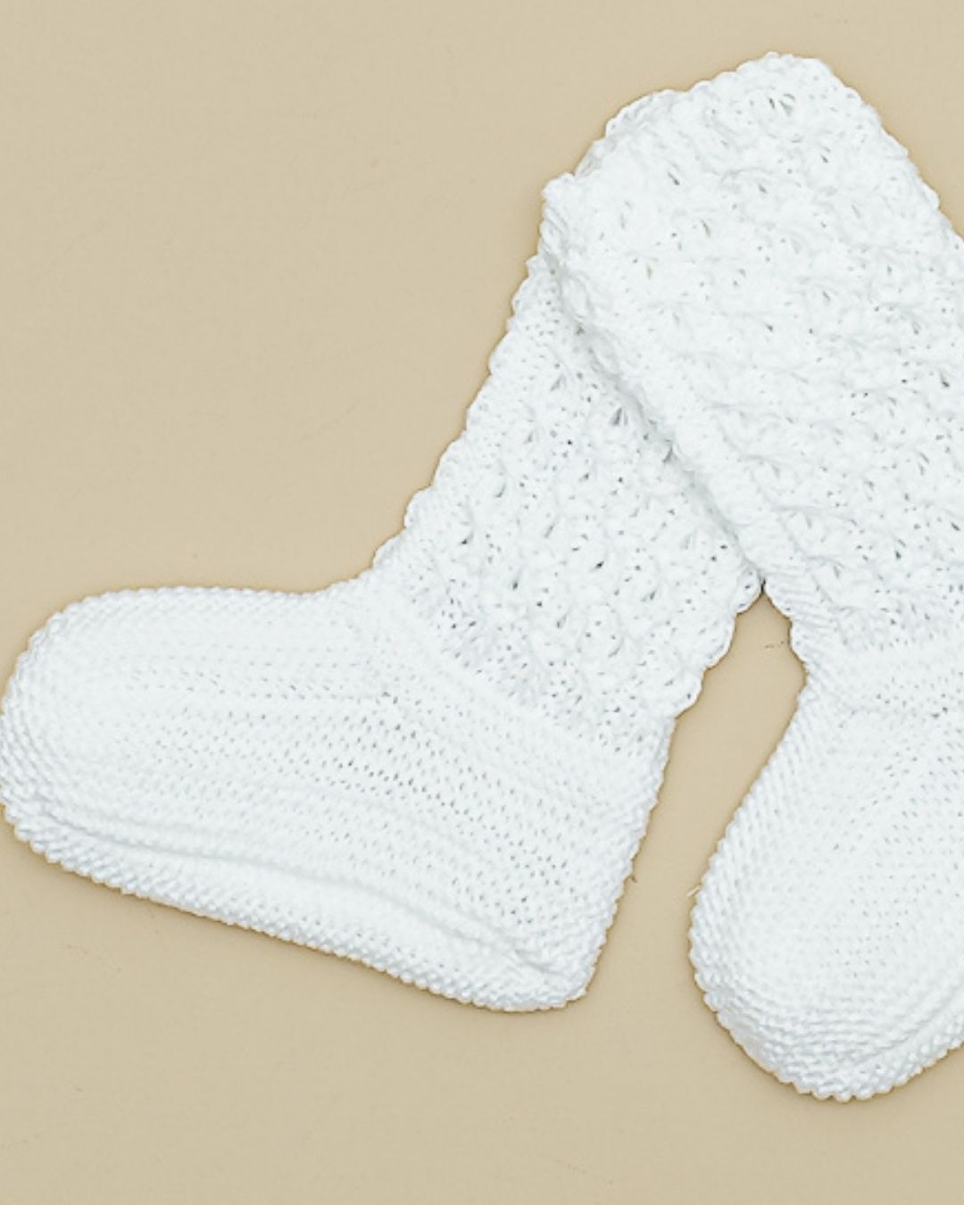 Botitas Calcetín Ochos Verano Marfil - Pangasa Baby