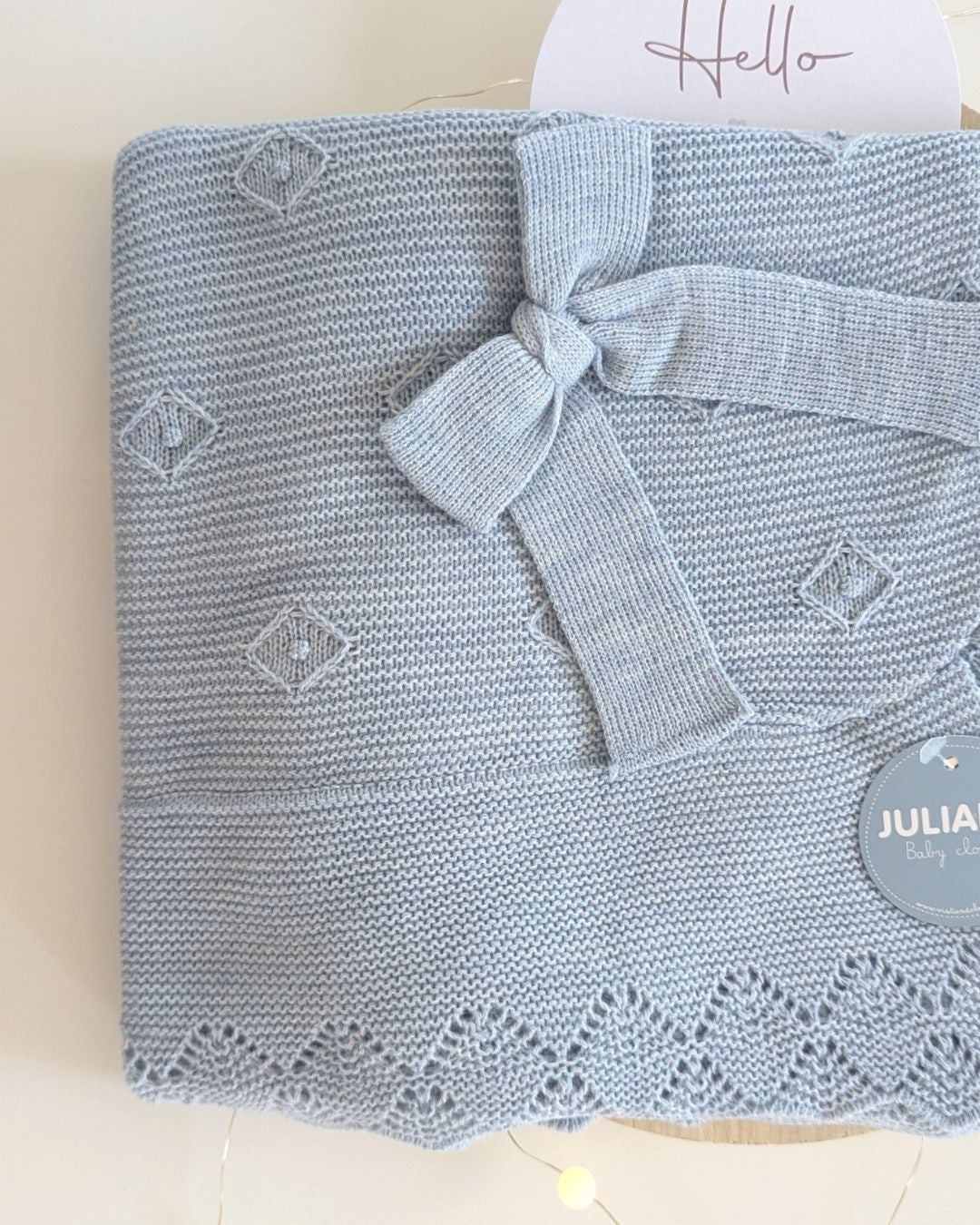 Chal Bebé Volante Rombos Azul 25519 - Juliana