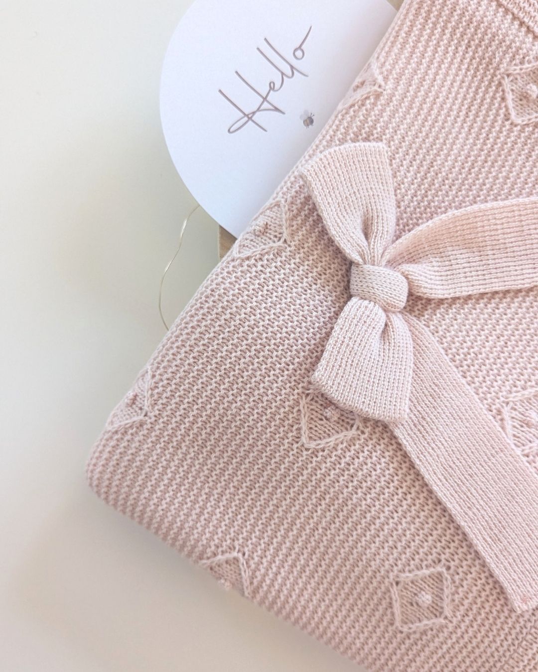 Chal Bebé Volante Rombos Rosa Palo 25519  - Juliana