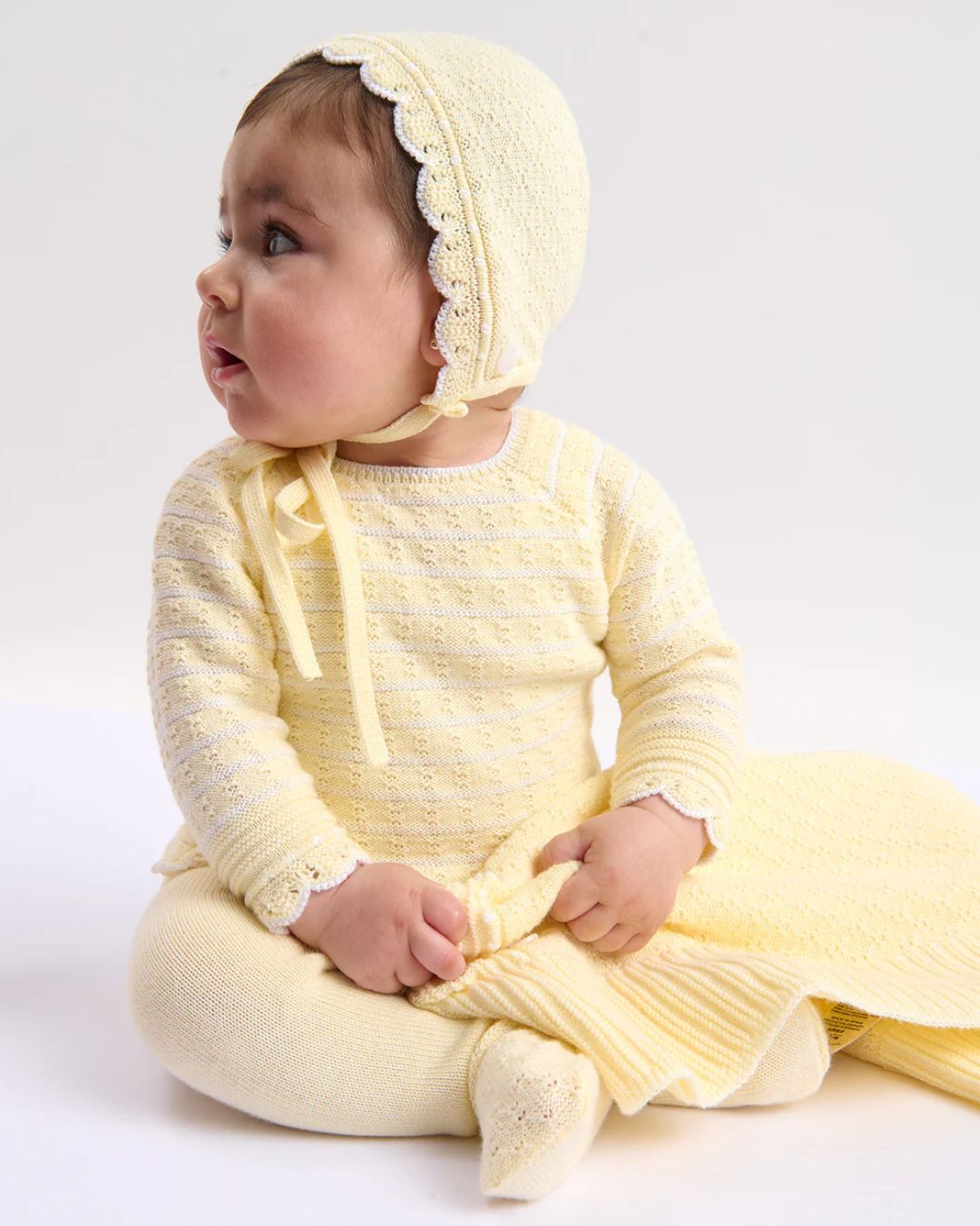 Conjunto ALBOR Jubón, polaina y capota Amarillo - Paz Rodriguez