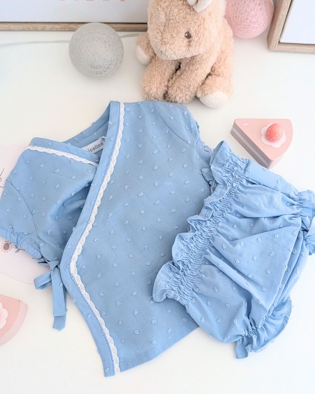 Conjunto Cruzado PLUMETI Celeste Empolvado ART.4639 - Micolino