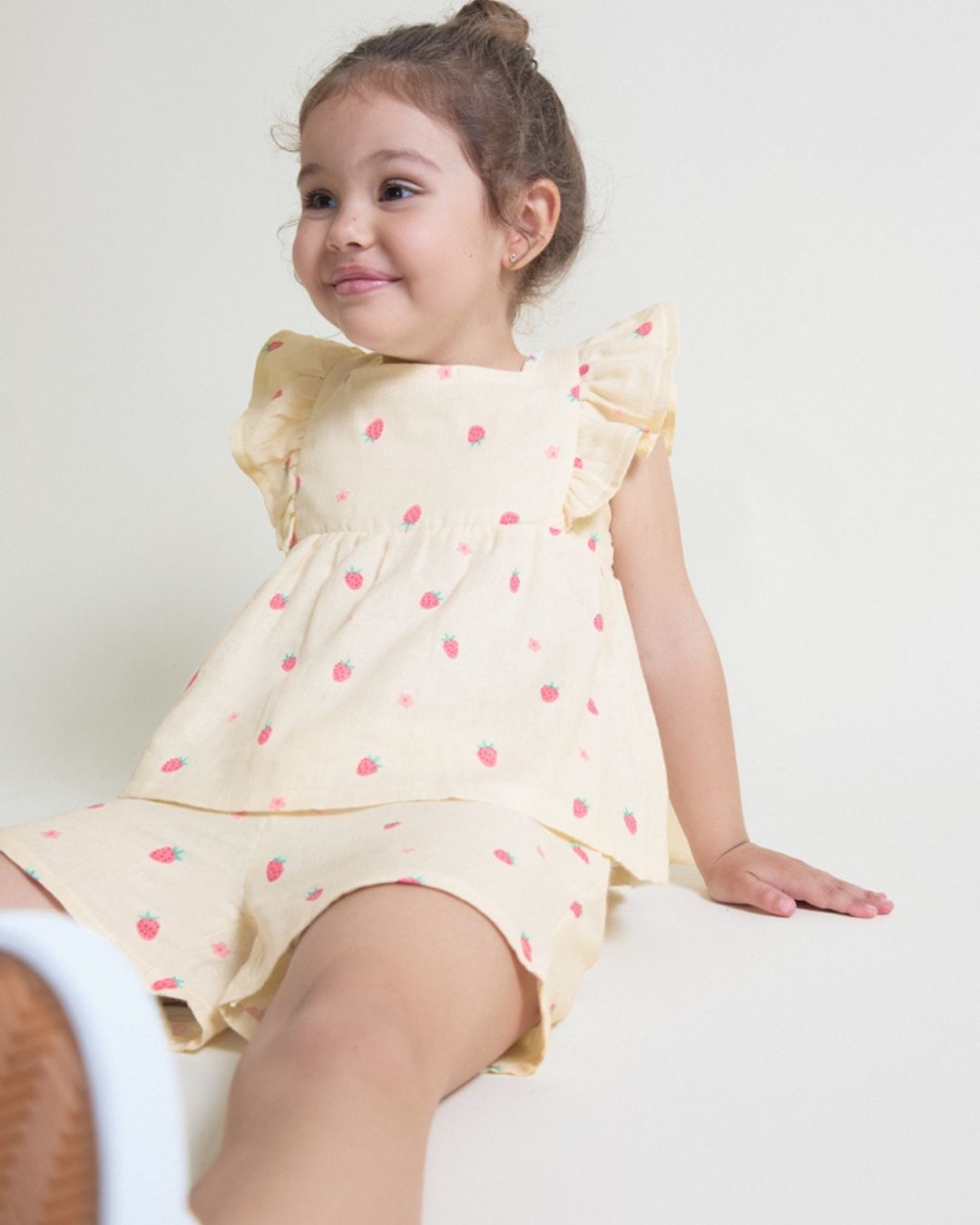 Conjunto Niña Fresas Amarillo - Street Monkey