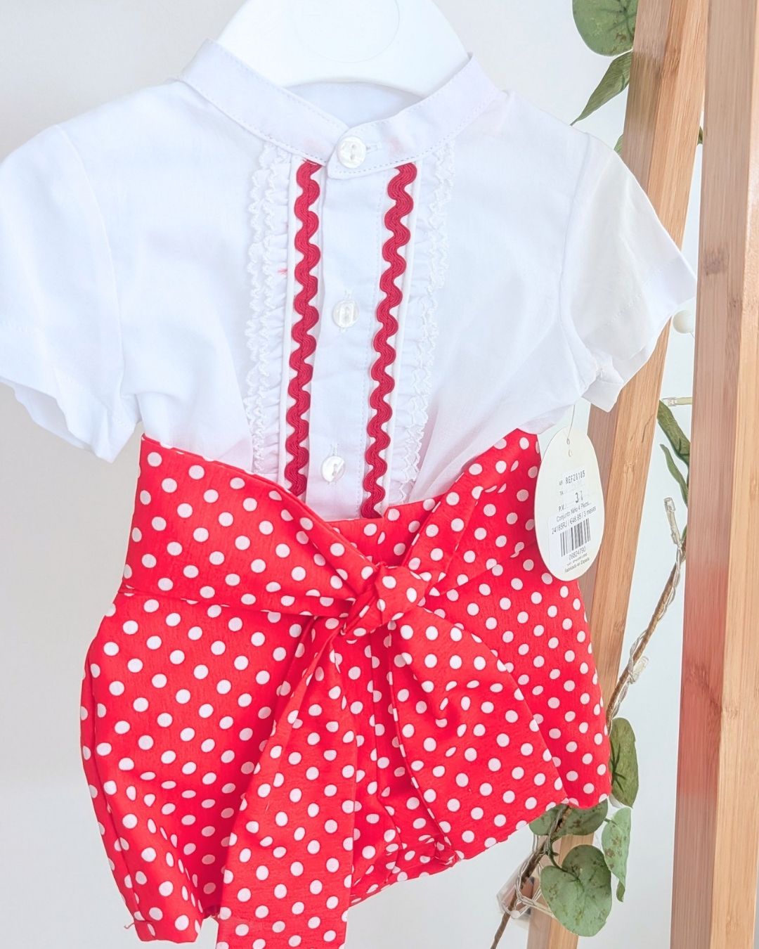 Conjunto Niño 4 Piezas Flamenco Rojo