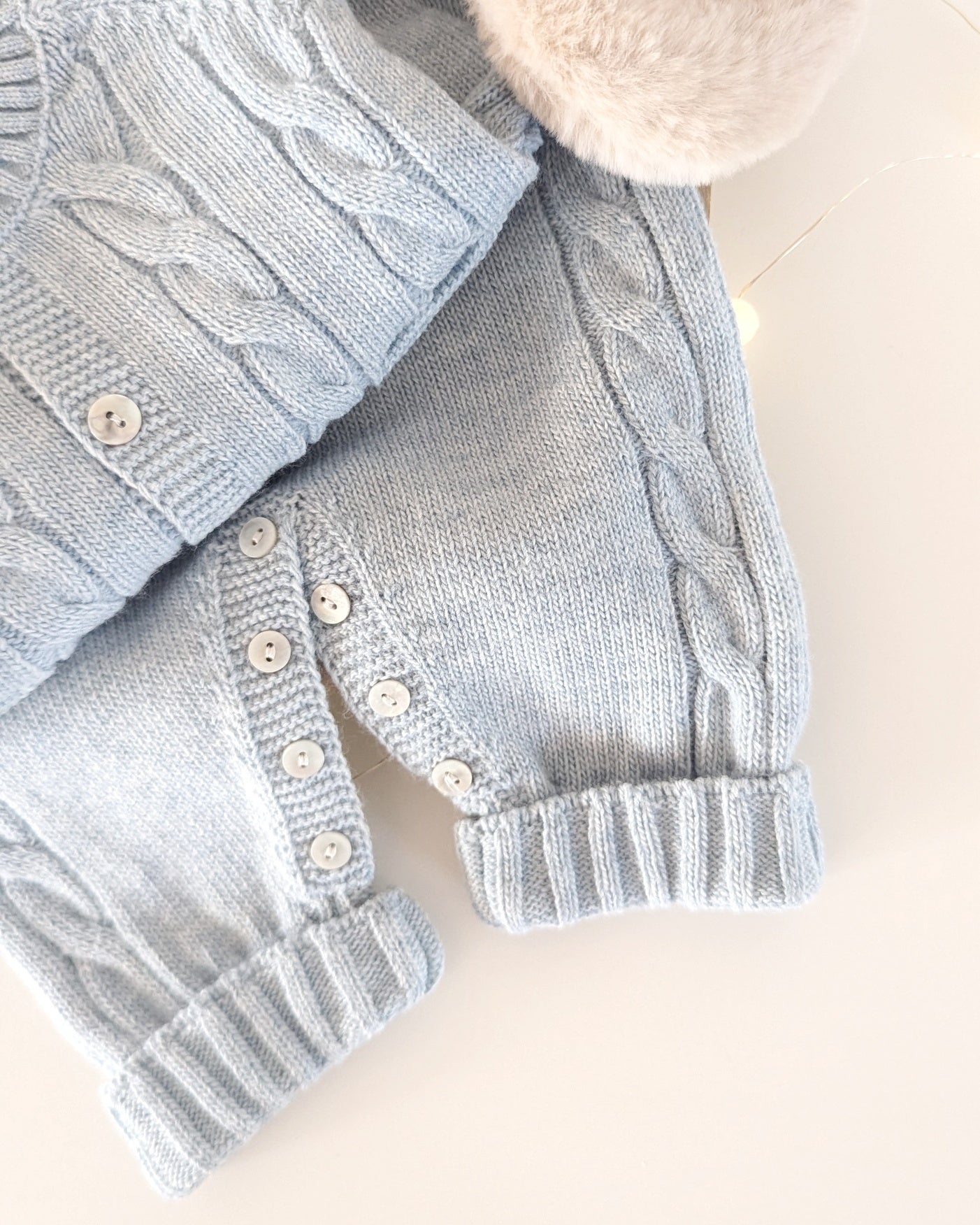 Conjunto Peto y Chaqueta Punto Sheffield Celeste Grisáceo - Martin Aranda