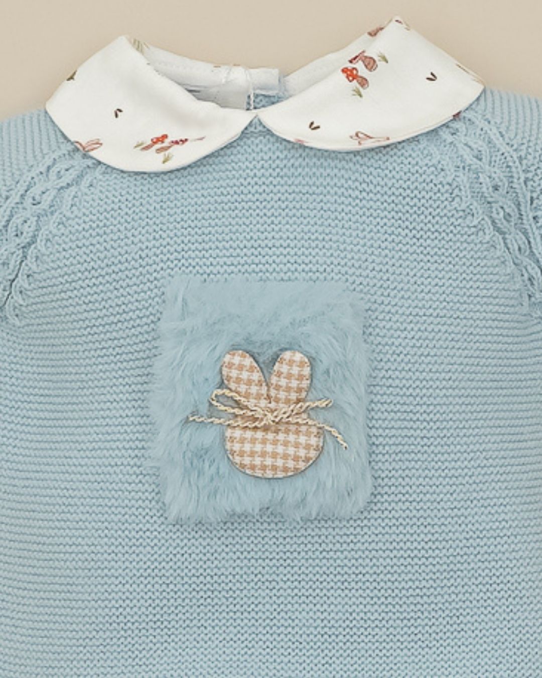 Primera Puesta Cuello Bebé Bambi & Conejo Celeste Empolvado 🦌 Petite Bambi - Pangasa Baby