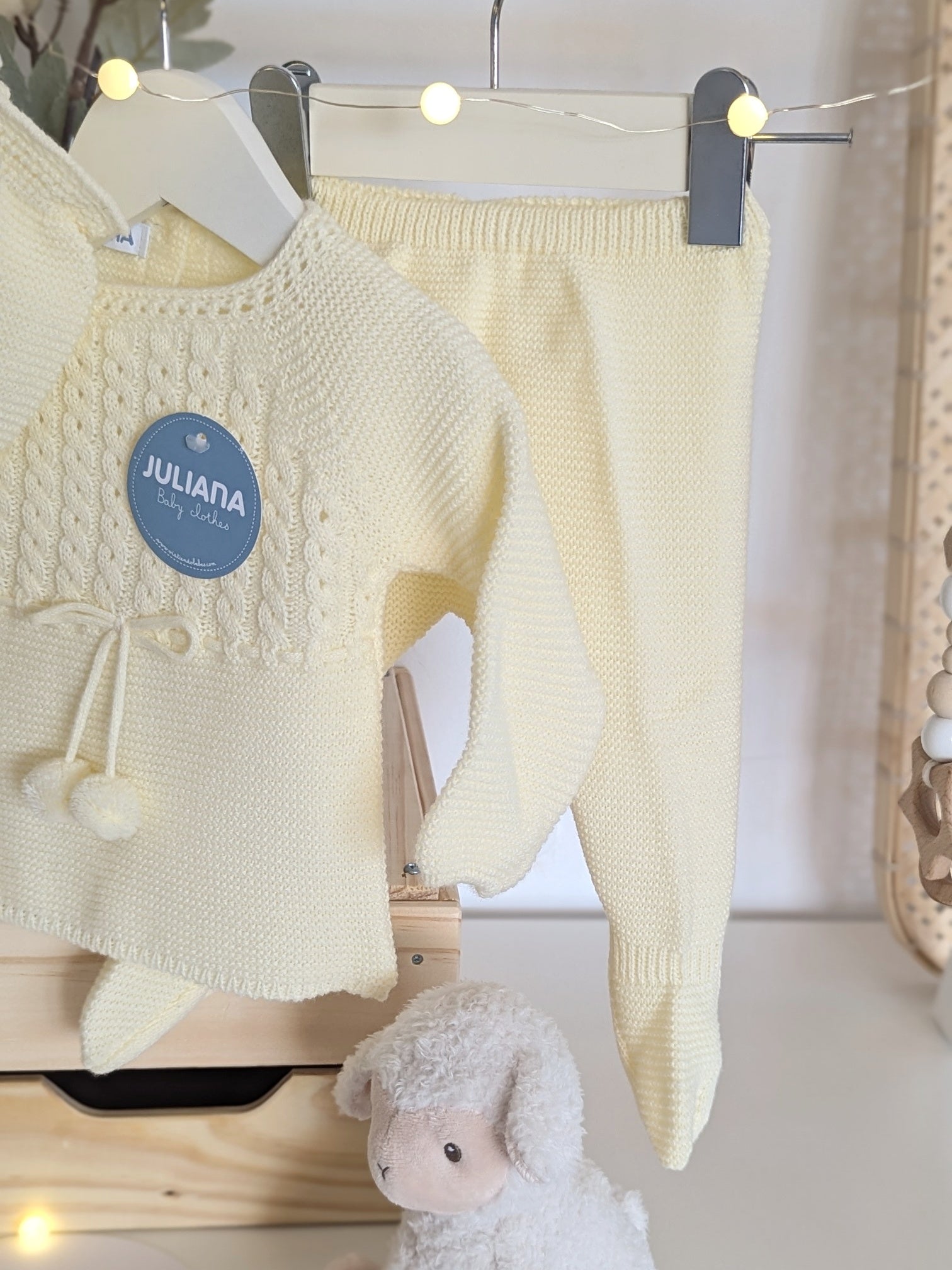 Conjunto Polaina Trenzas Amarillo - Colección Poesía de Juliana