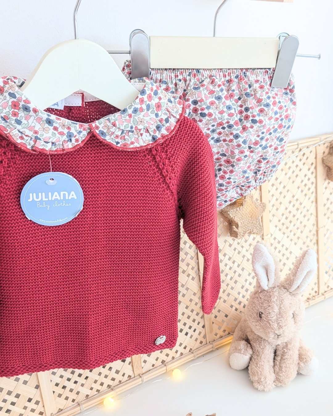 Conjunto Braga Flores Grosella - Colección Escarla Juliana