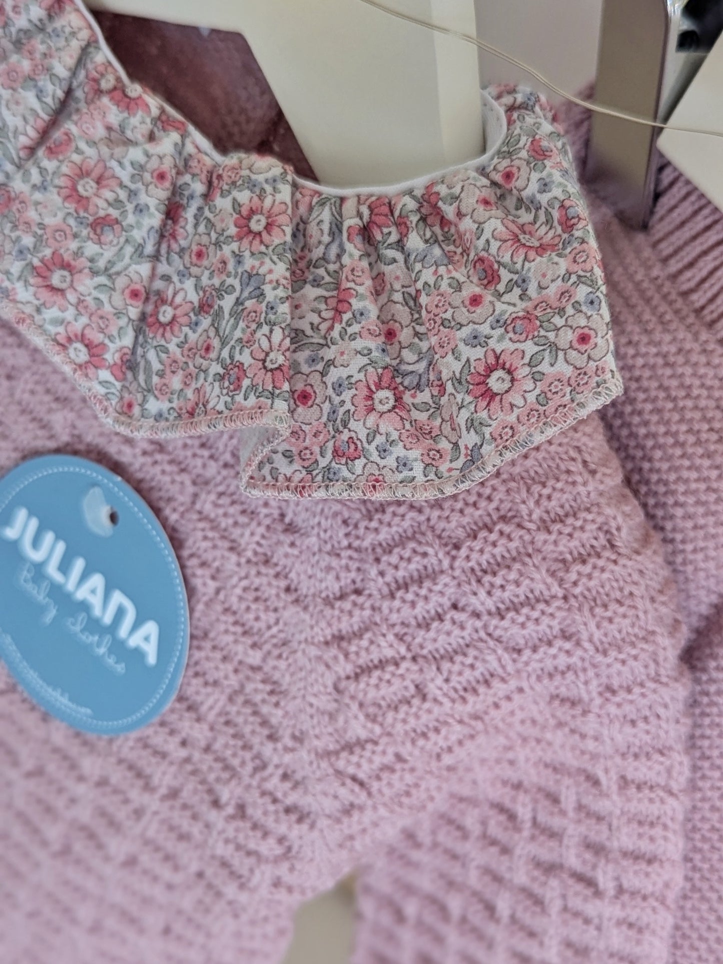 Conjunto Polaina Cuello Flores Maquillaje - Colección Danza de Juliana