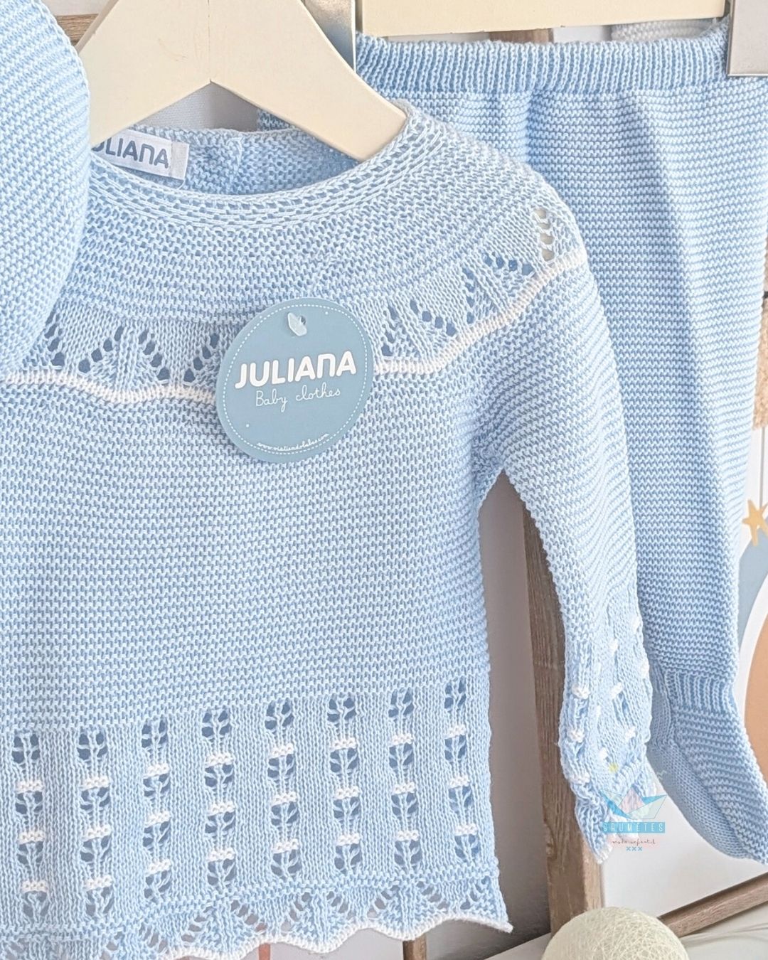 Conjunto bebé polaina Celeste/Blanco 🍊 Colección Mandarina - Juliana