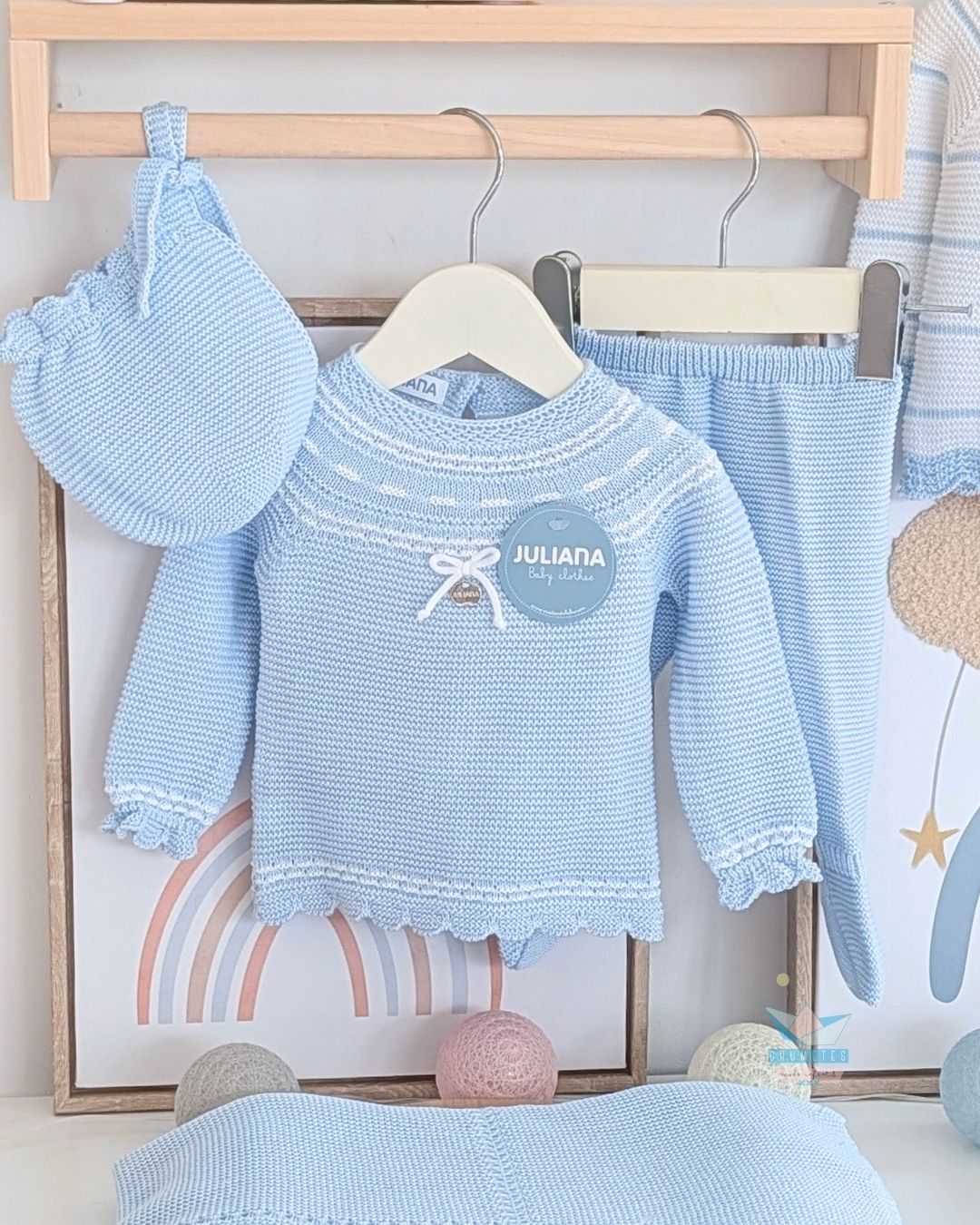 Conjunto bebé polaina Celeste/Blanco 🍯 Colección Miel - Juliana