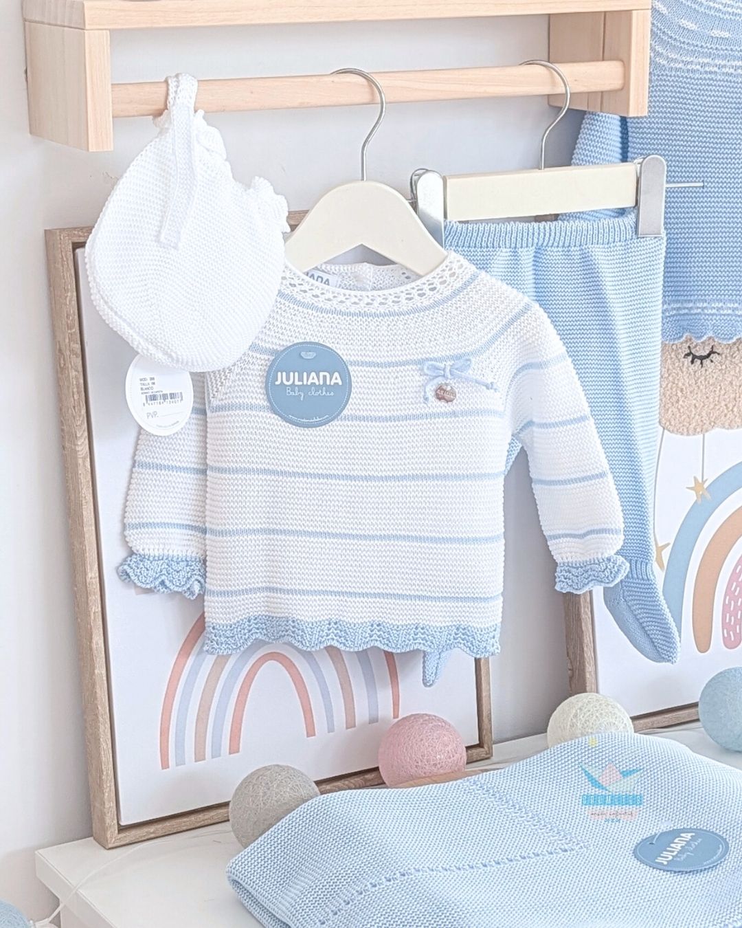 Conjunto bebé polaina Rayado Blanco/Celeste 🤎 Colección Canela - Juliana