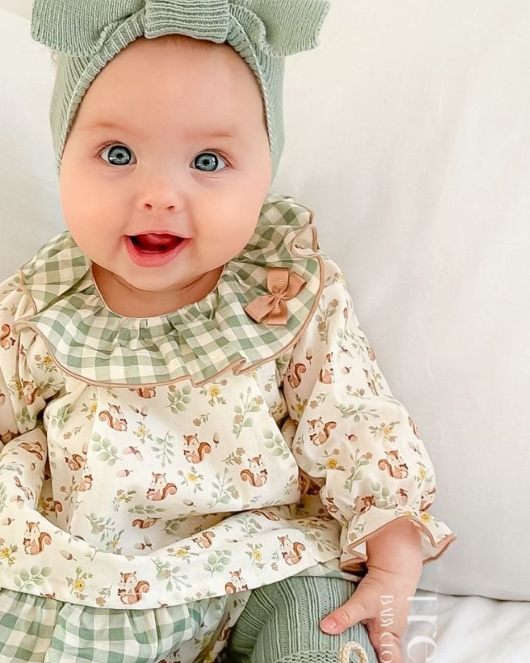 Jesusin Con Braguita Ardilla Verde Empolvado - Pangasa Baby