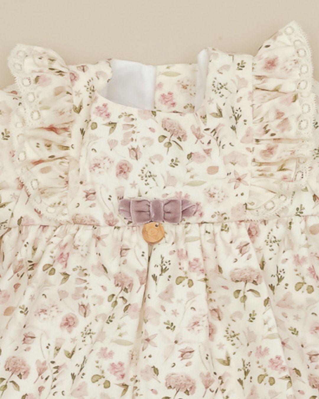 Jesusin Con Braguita Flores Rosa Vintage - Pangasa Baby