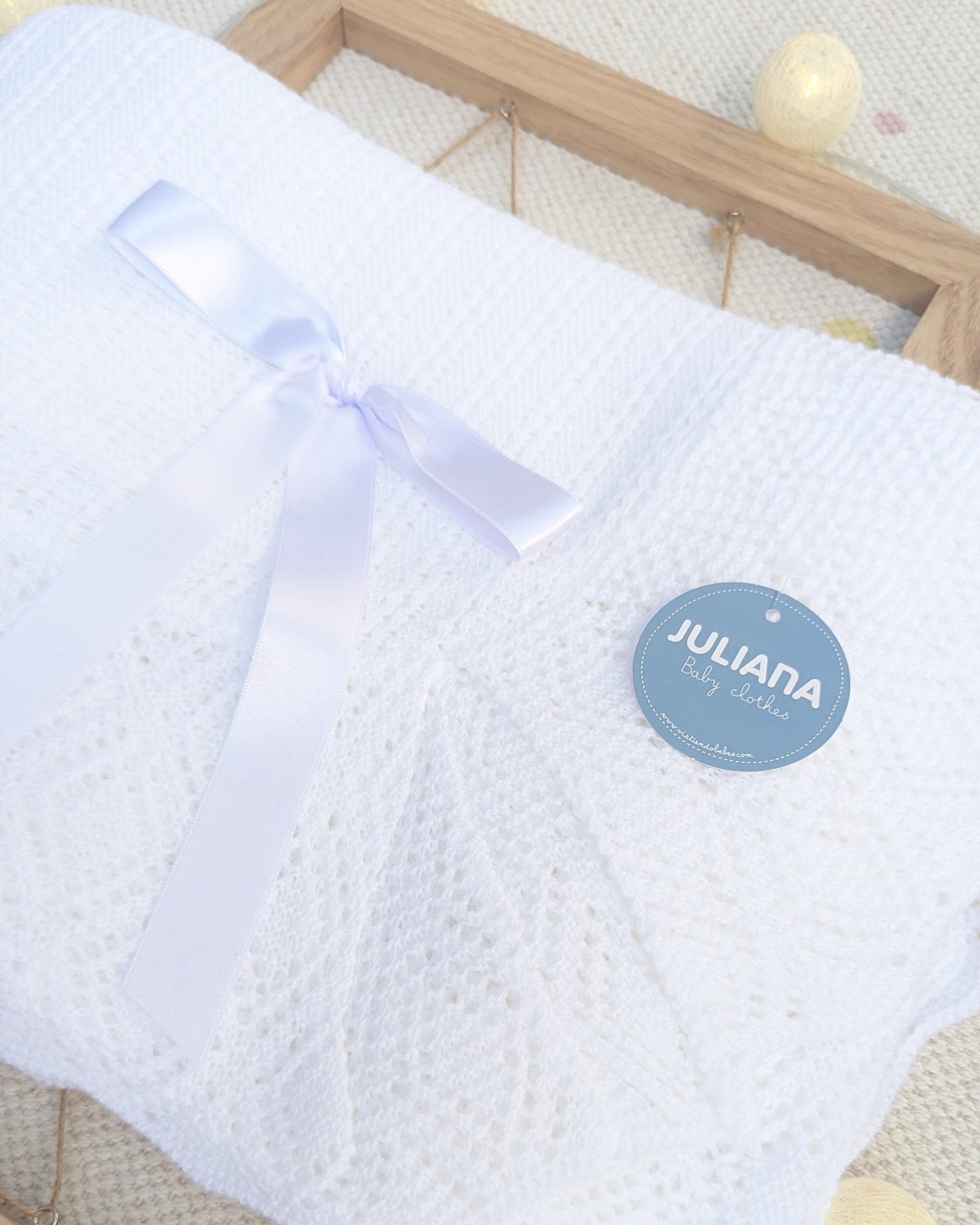 Chal bebe Trenzas Blanco - Juliana