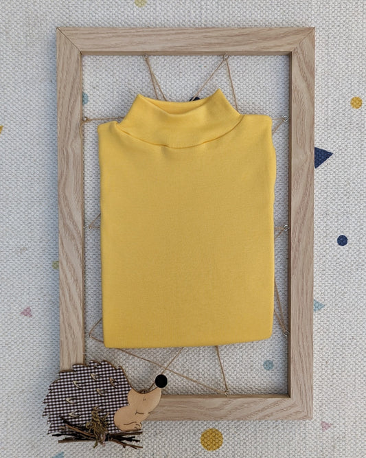 Camiseta semicisne pelito Amarillo