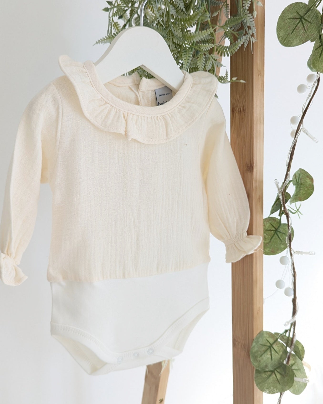 Body Cuello Volante Bambula Beige - Babidu