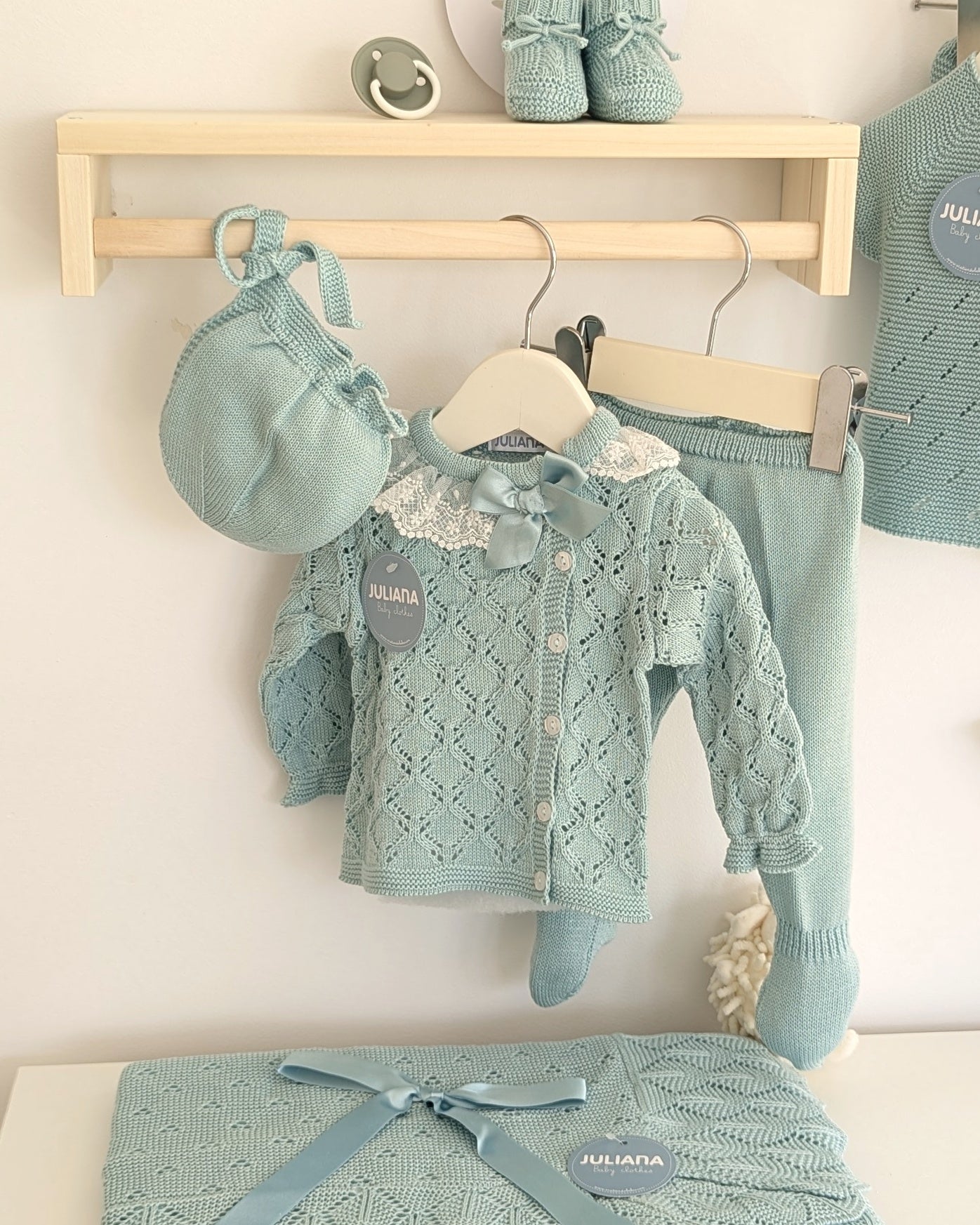 Conjunto Polaina Calado Lazo Verde Agua - Colección Tramontana de Juliana