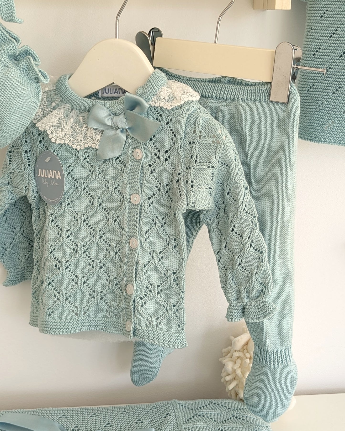 Conjunto Polaina Calado Lazo Verde Agua - Colección Tramontana de Juliana