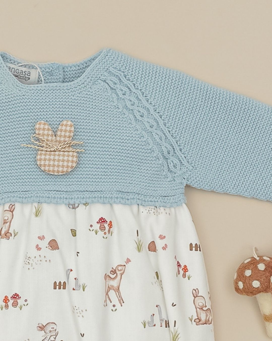 Pelele Bambi y Conejos Celeste Empolvado 🦌 Petite Bambi - Pangasa Baby