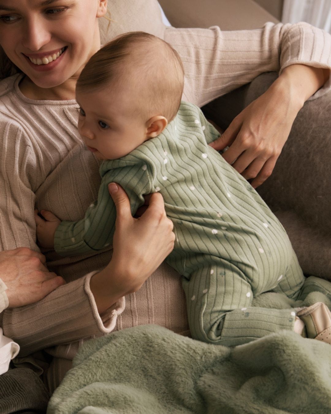 Pelele Largo con Cremallera Bebe Verde Salvia 27300 - Mayoral