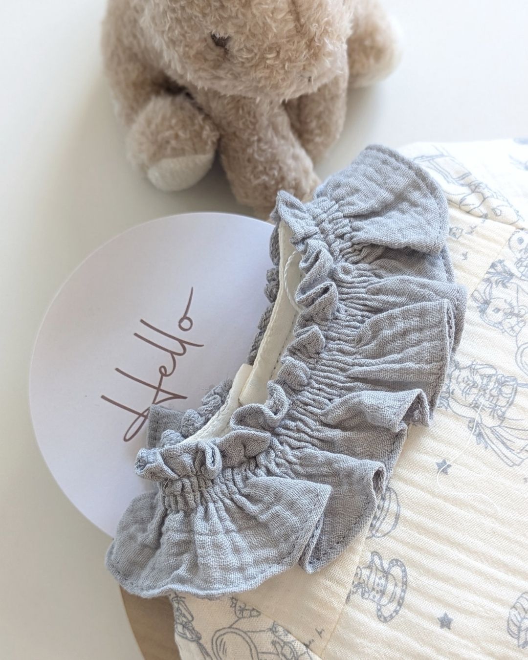 Pelele Bebe Celeste Familia Paola - Micolino 