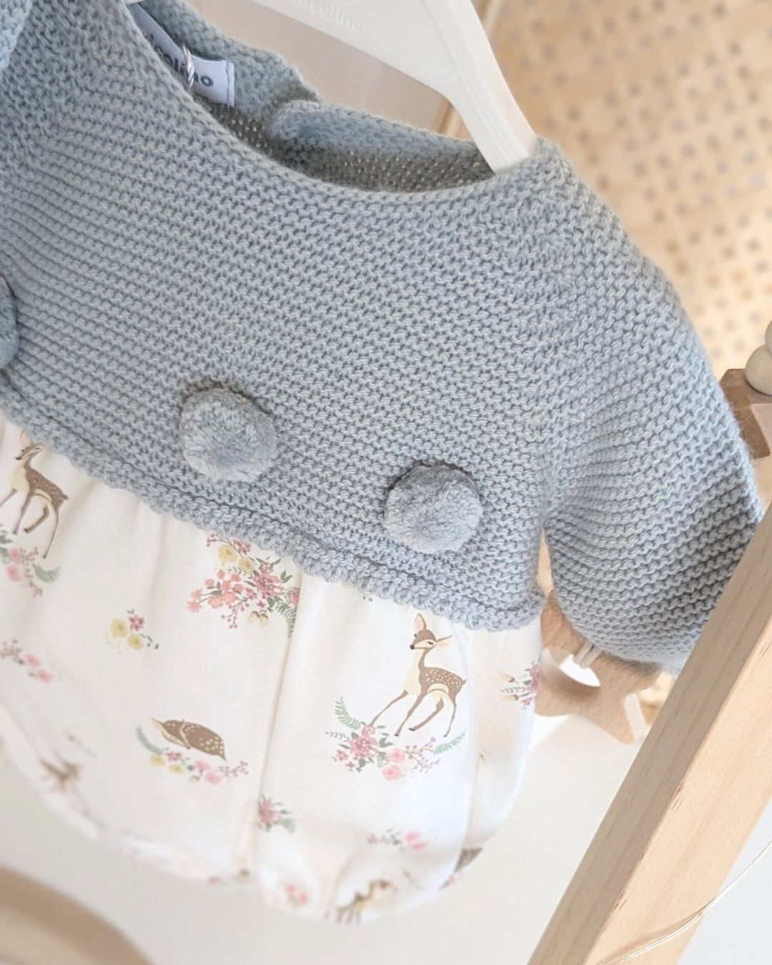 Pelele Con Capota De Punto Familia Beatrice - Micolino