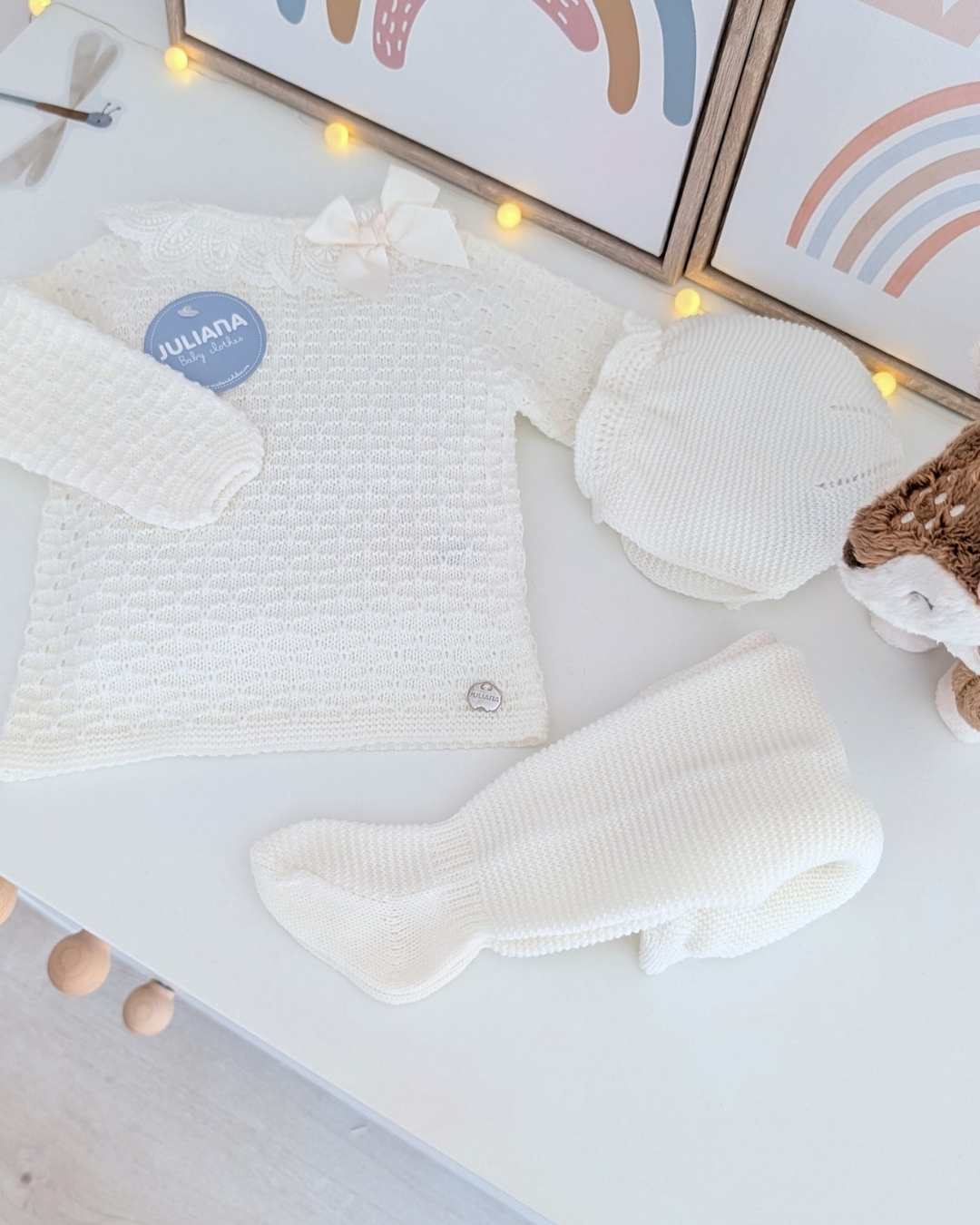 Primera Puesta Puntilla Crudo - Colección Luz Juliana