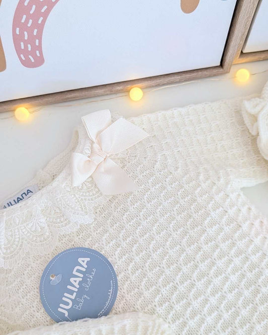 Primera Puesta Puntilla Crudo - Colección Luz Juliana