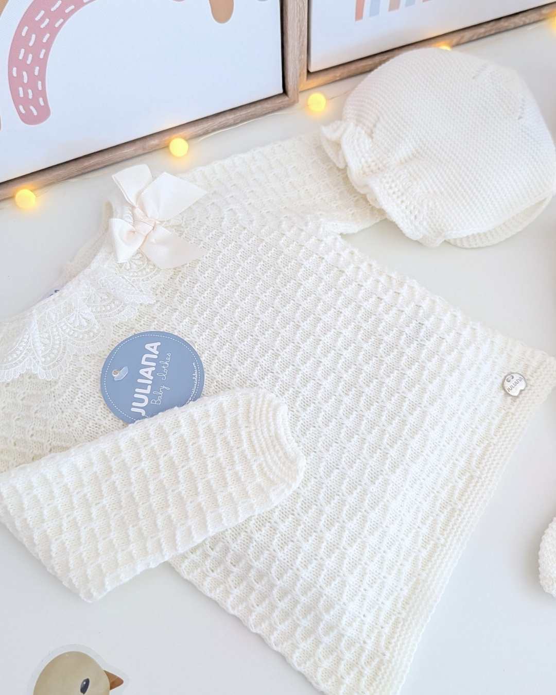 Primera Puesta Puntilla Crudo - Colección Luz Juliana